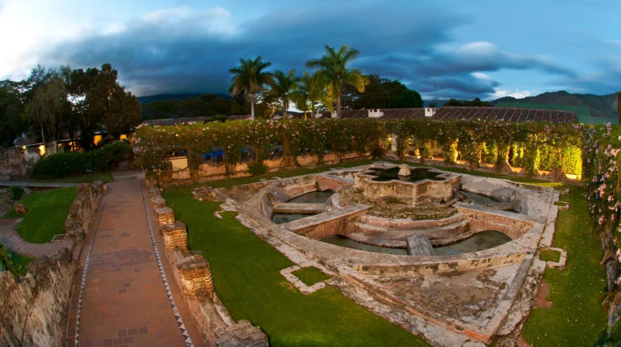 Hotel Museo Spa Casa Santo Domingo Antigua Екстериор снимка Algar do Carvão, Caldas das Termas, 2017